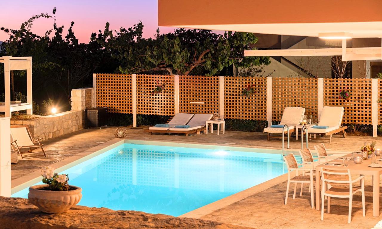 Allas Villa Heated Pool Hanya Dış mekan fotoğraf